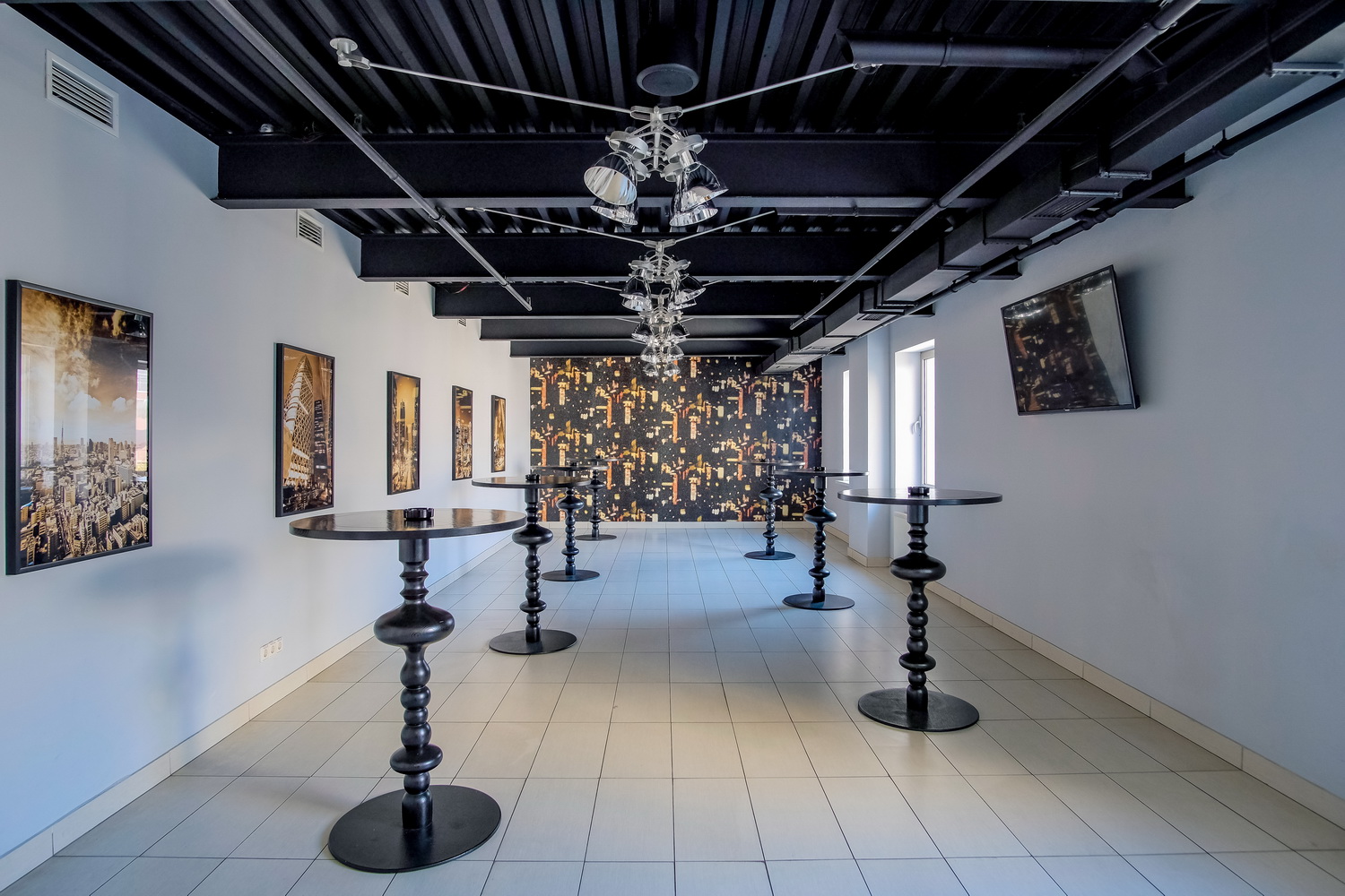 Ресторанний сервіс та кейтеринг